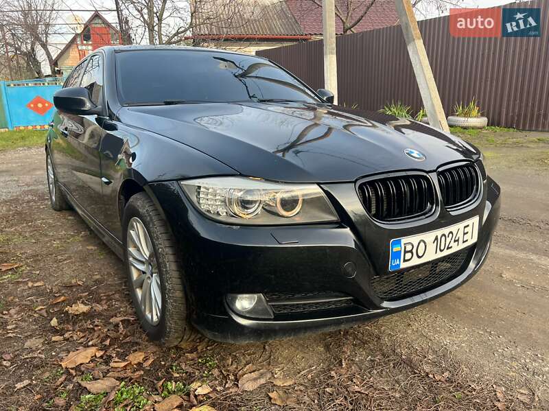 Универсал BMW 3 Series 2011 в Шепетовке фото Универсал BMW 3 Series 2011 в Шепетовке