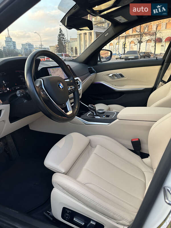 Седан BMW 3 Series 2021 в Харькове