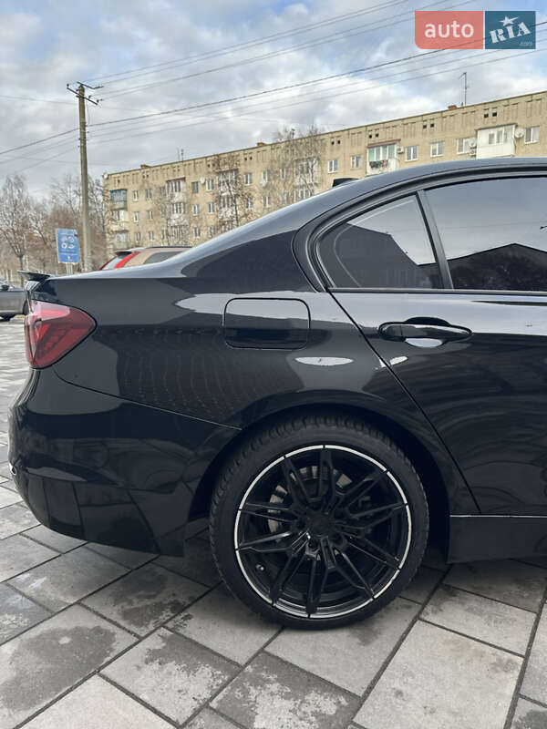 Седан BMW 3 Series 2014 в Бердичеве