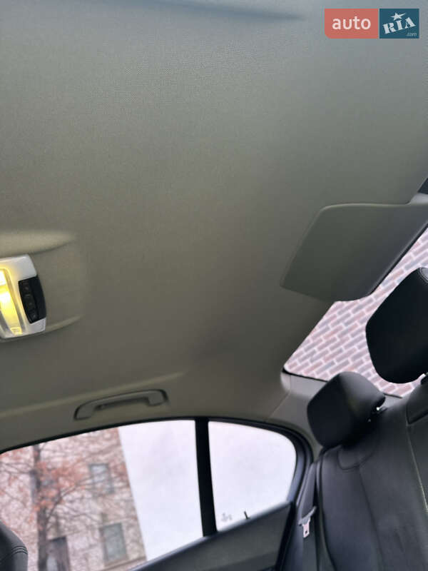 Седан BMW 3 Series 2014 в Бердичеве