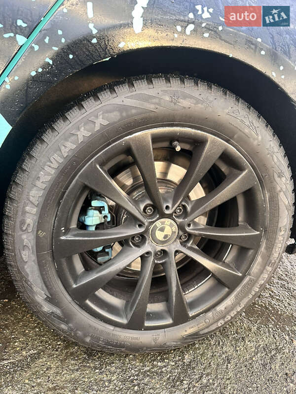 Седан BMW 3 Series 2013 в Буче