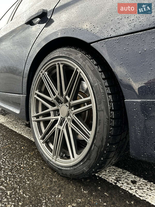 Седан BMW 3 Series 2005 в Черкассах