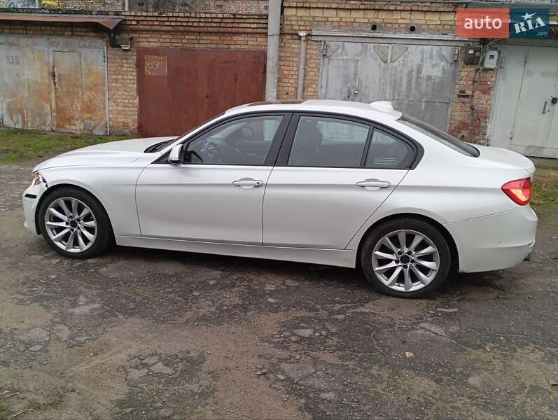 Седан BMW 3 Series 2013 в Києві