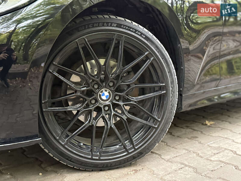 Седан BMW 3 Series 2019 в Тернополе