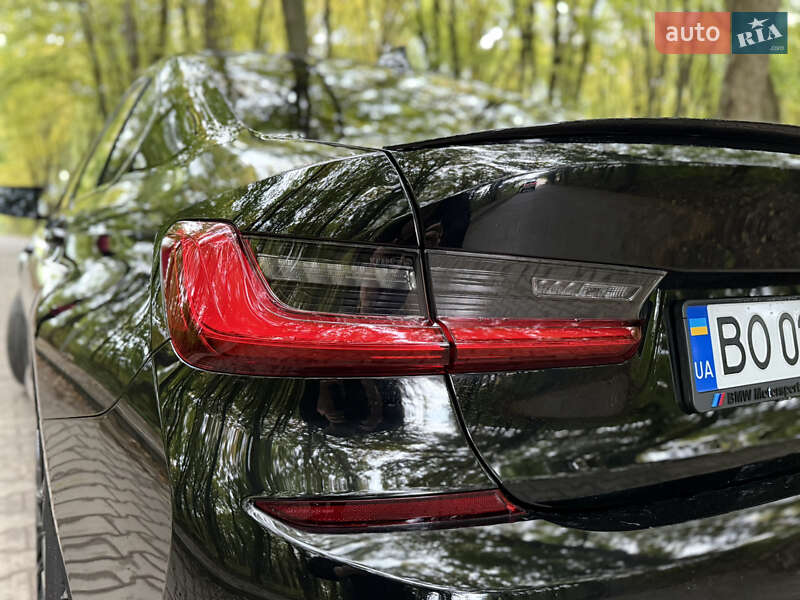 Седан BMW 3 Series 2019 в Тернополе