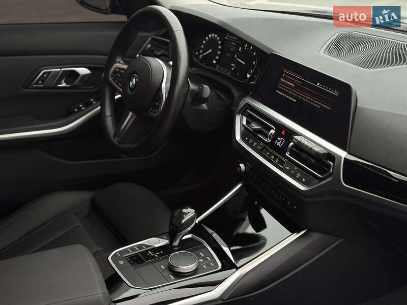 Седан BMW 3 Series 2021 в Днепре