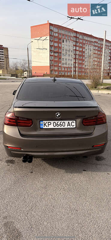 Седан BMW 3 Series 2014 в Запорожье