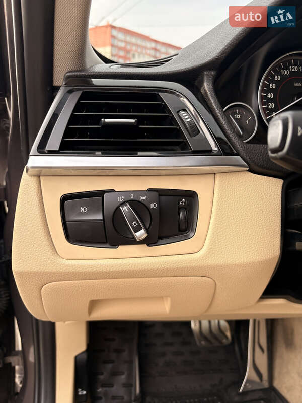 Седан BMW 3 Series 2014 в Запорожье