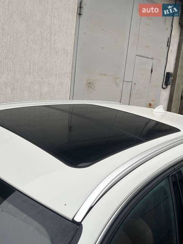 Универсал BMW 3 Series 2015 в Одессе