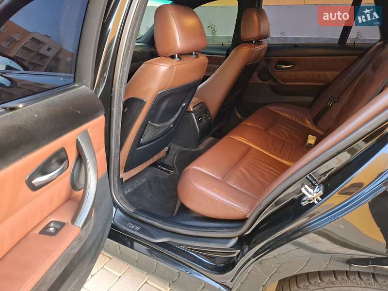 Универсал BMW 3 Series 2007 в Одессе