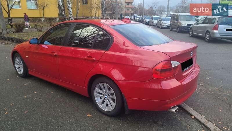 Седан BMW 3 Series 2006 в Киеве