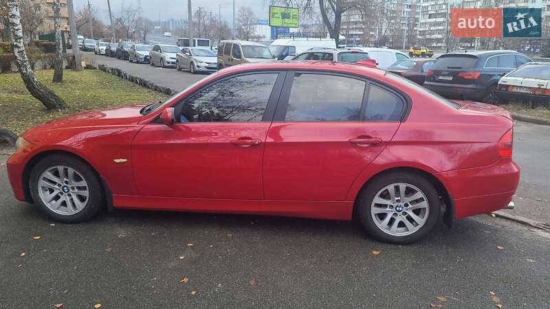 Седан BMW 3 Series 2006 в Киеве