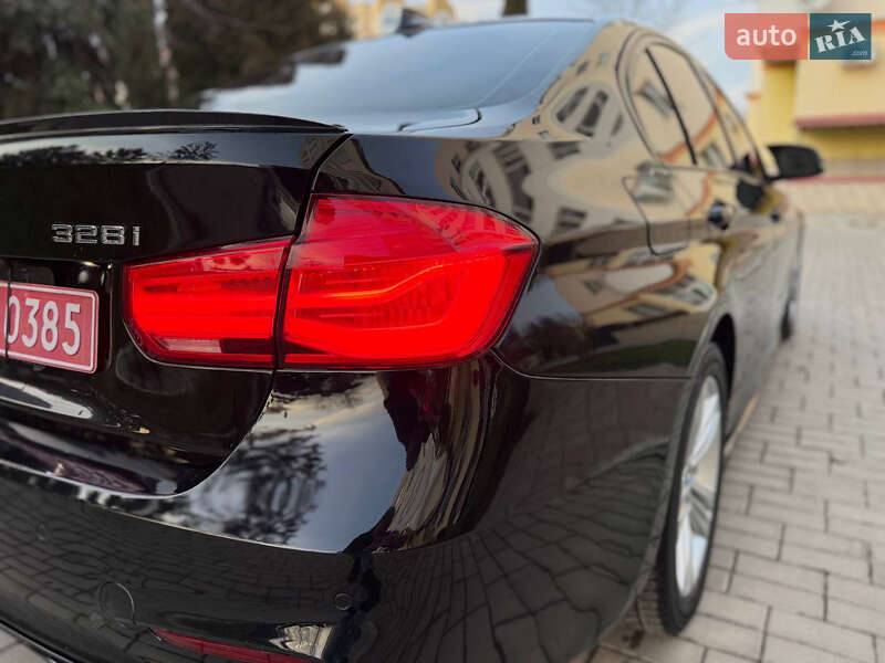 Седан BMW 3 Series 2016 в Каменец-Подольском