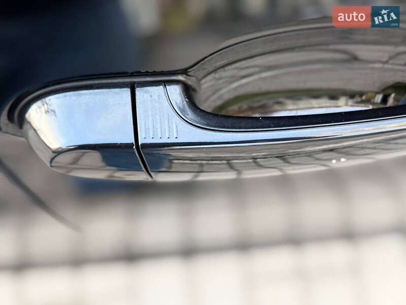 Седан BMW 3 Series 2016 в Каменец-Подольском