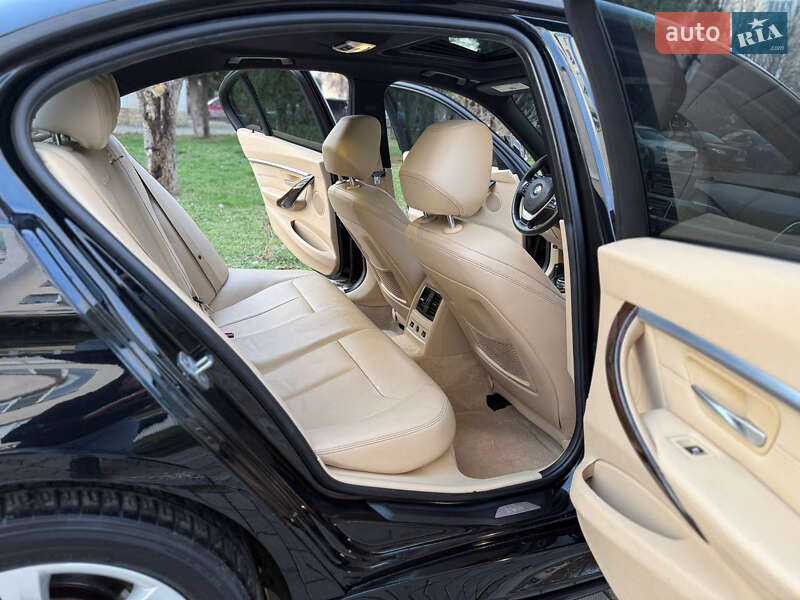 Седан BMW 3 Series 2016 в Каменец-Подольском
