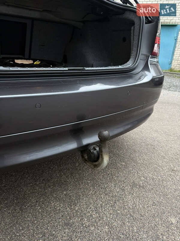 Седан BMW 3 Series 2006 в Чернигове