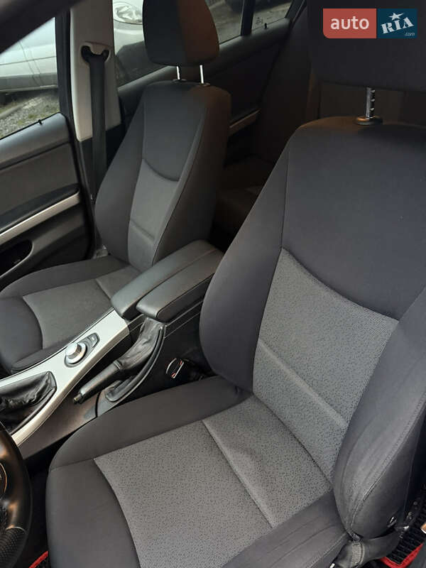 Седан BMW 3 Series 2006 в Чернигове
