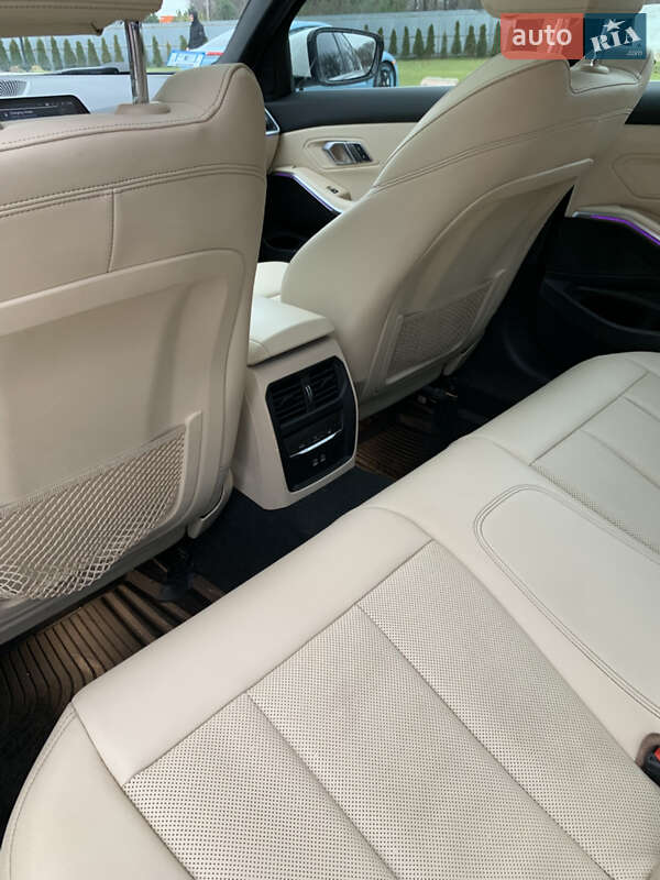 Седан BMW 3 Series 2022 в Луцке фото 12 Седан BMW 3 Series 2022 в Луцке