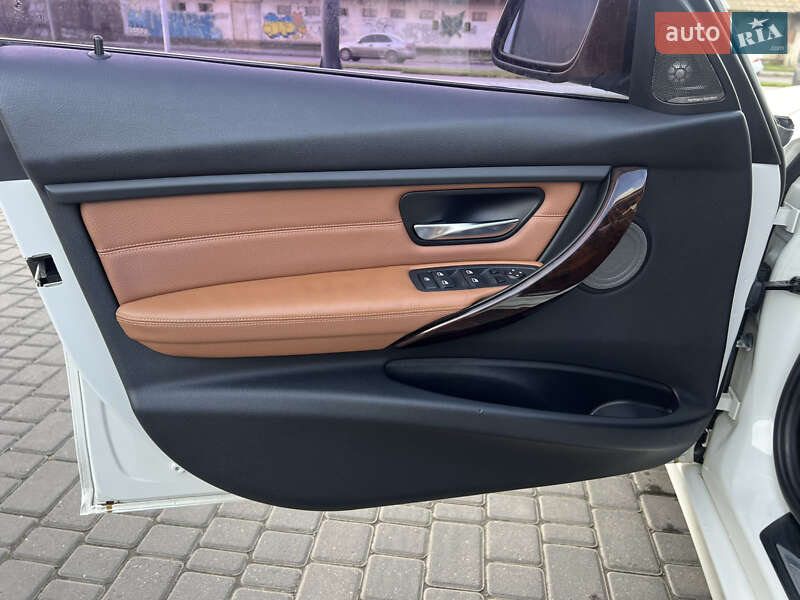 Седан BMW 3 Series 2012 в Одессе