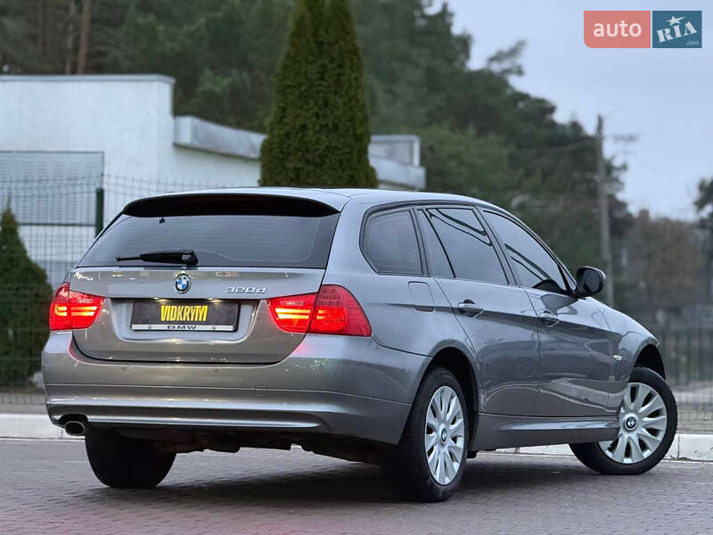 Универсал BMW 3 Series 2010 в Киеве