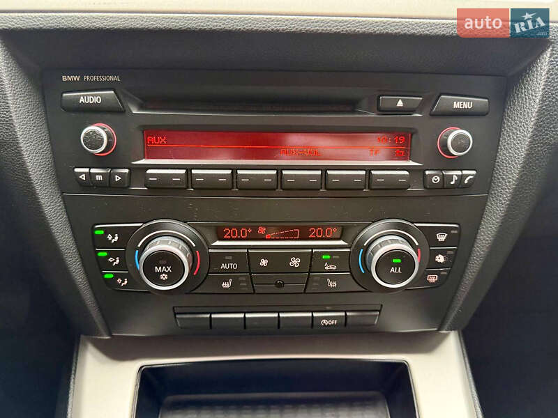 Универсал BMW 3 Series 2010 в Киеве