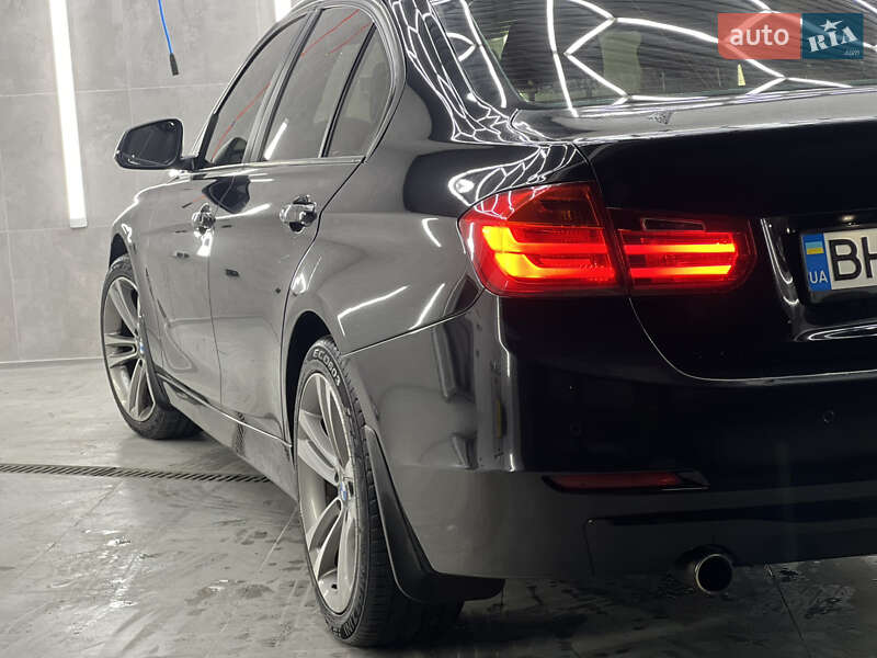 Седан BMW 3 Series 2013 в Одессе
