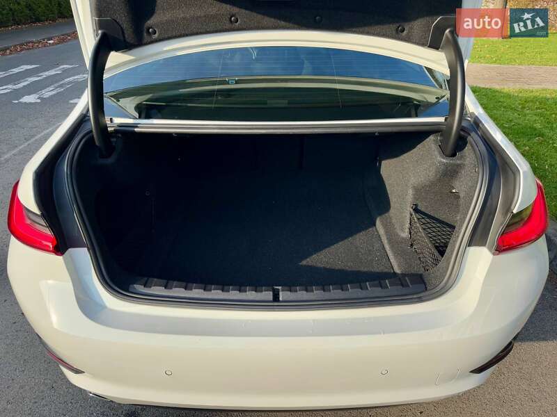 Седан BMW 3 Series 2020 в Киеве фото 76 Седан BMW 3 Series 2020 в Киеве