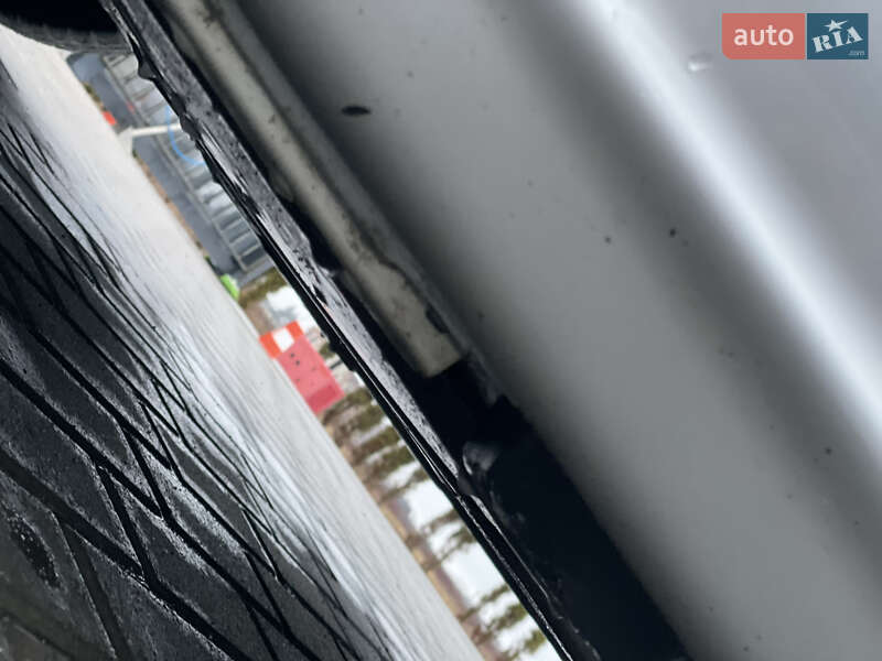 Универсал BMW 3 Series 2005 в Золочеве