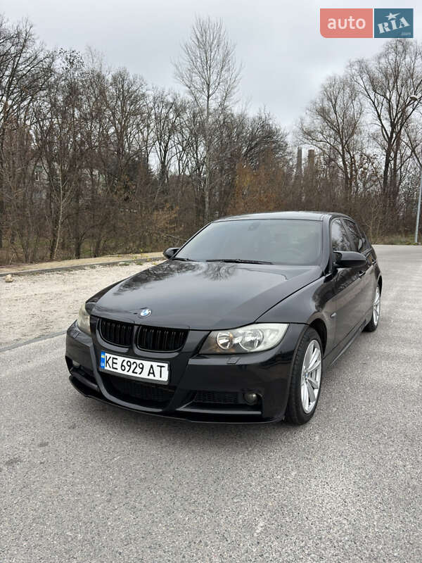 Седан BMW 3 Series 2005 в Днепре