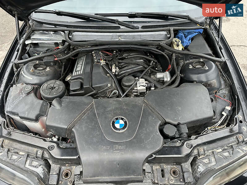 Универсал BMW 3 Series 2005 в Белой Церкви фото 12 Универсал BMW 3 Series 2005 в Белой Церкви