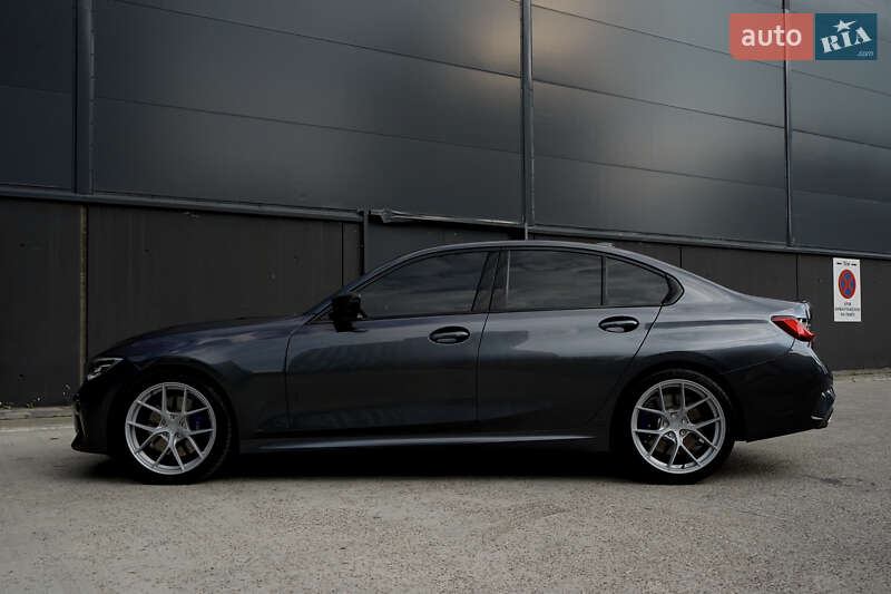 Седан BMW 3 Series 2019 в Киеве
