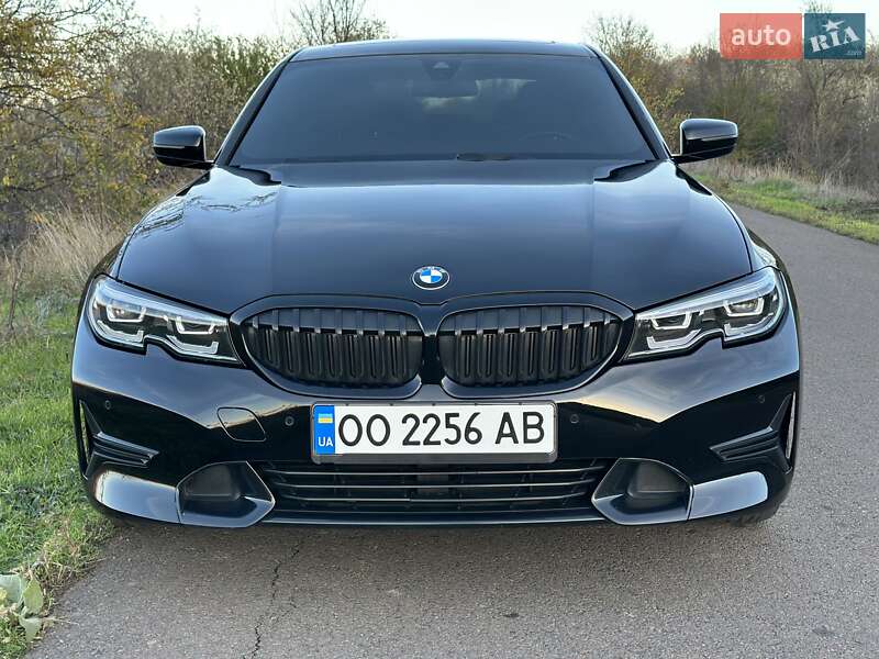 Седан BMW 3 Series 2021 в Одессе
