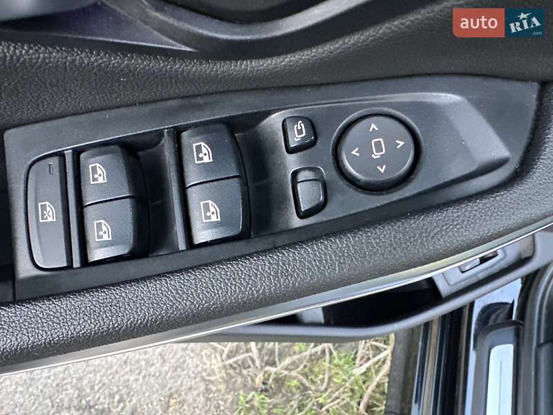 Седан BMW 3 Series 2021 в Одессе