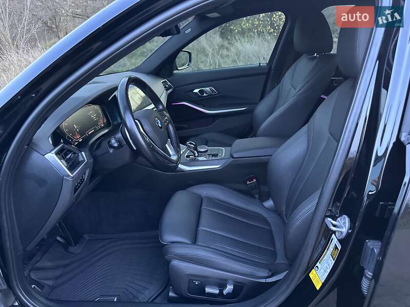 Седан BMW 3 Series 2021 в Одессе
