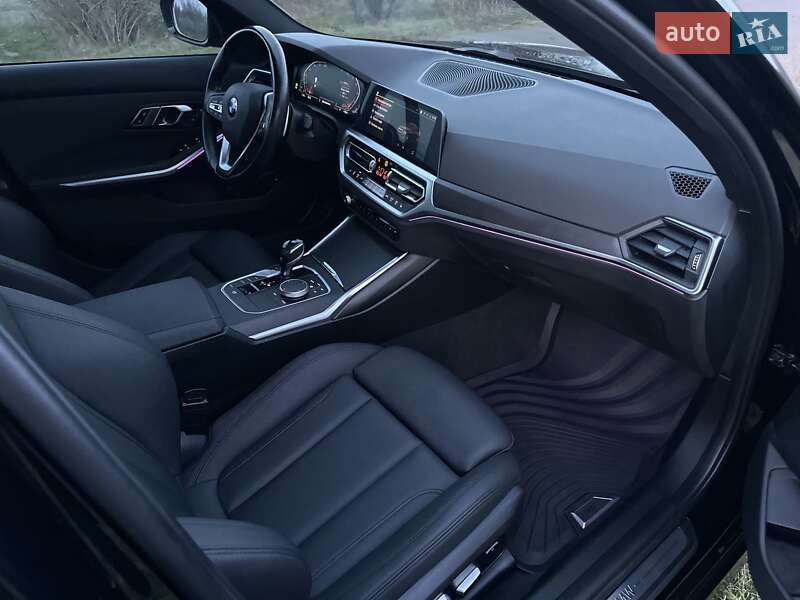 Седан BMW 3 Series 2021 в Одессе