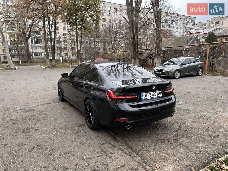 Седан BMW 3 Series 2022 в Одессе