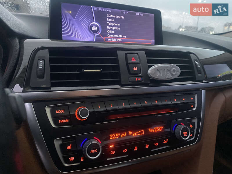 Седан BMW 3 Series 2012 в Полтаве