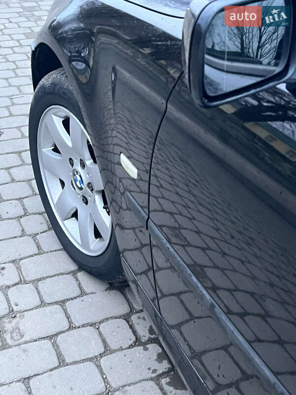 Купе BMW 3 Series 2003 в Городку