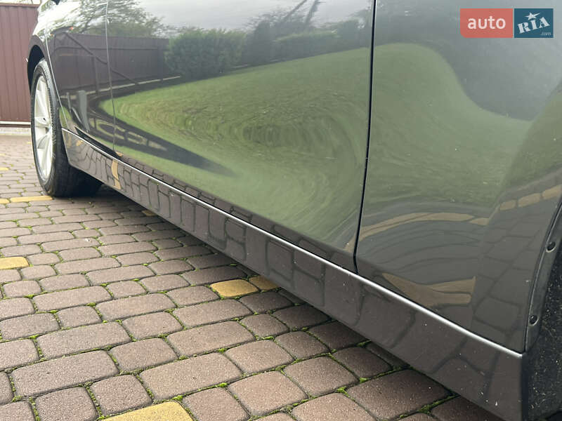 Седан BMW 3 Series 2017 в Косові