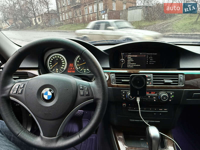 Седан BMW 3 Series 2011 в Харкові