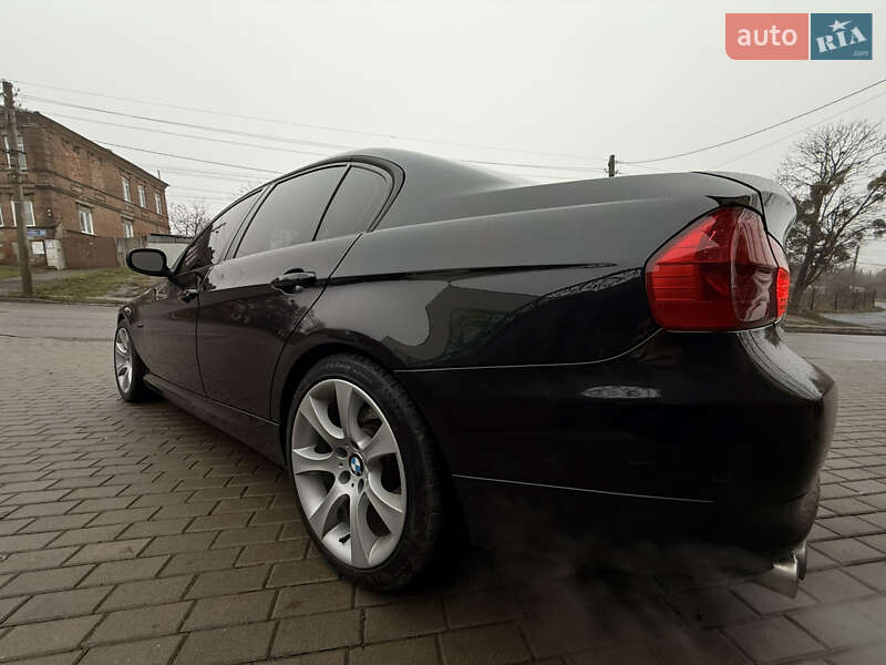 Седан BMW 3 Series 2011 в Харкові
