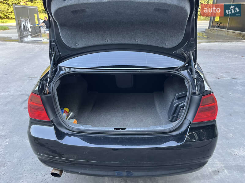 Седан BMW 3 Series 2006 в Киеве фото 24 Седан BMW 3 Series 2006 в Киеве