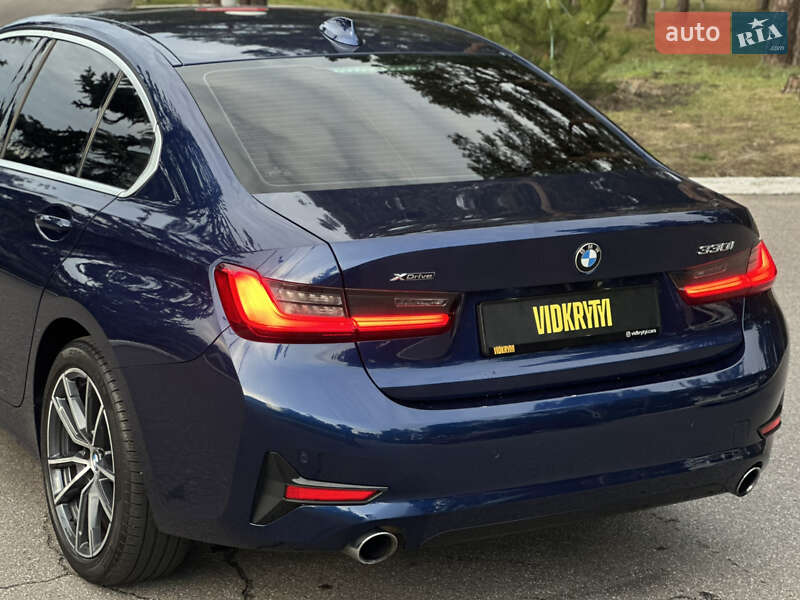 Седан BMW 3 Series 2019 в Киеве