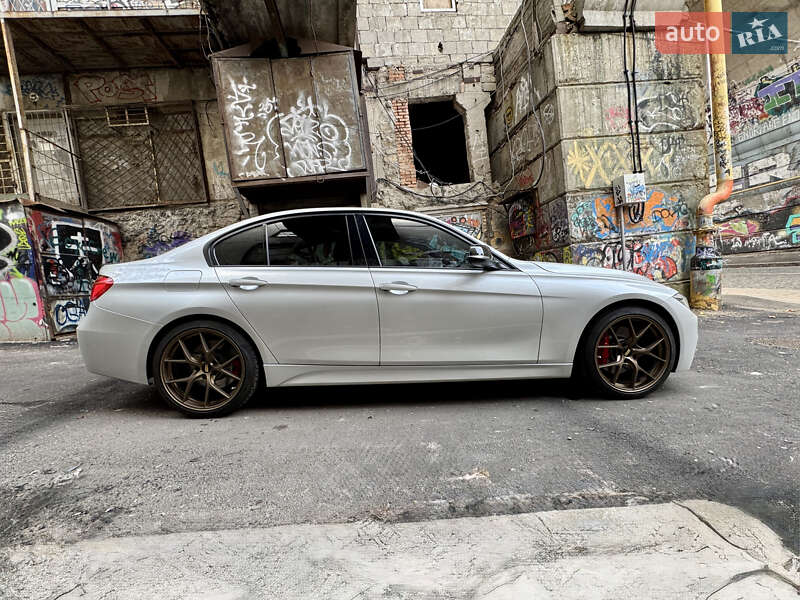 Седан BMW 3 Series 2012 в Одессе