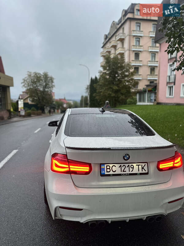 Седан BMW 3 Series 2015 в Львове