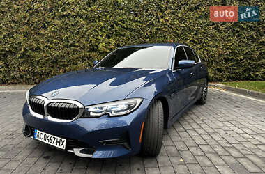 Седан BMW 3 Series 2022 в Києві