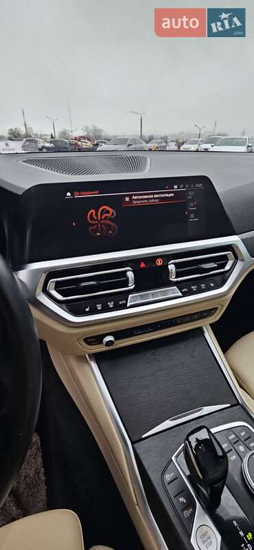 Седан BMW 3 Series 2021 в Харькове