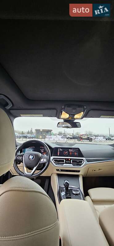 Седан BMW 3 Series 2021 в Харькове