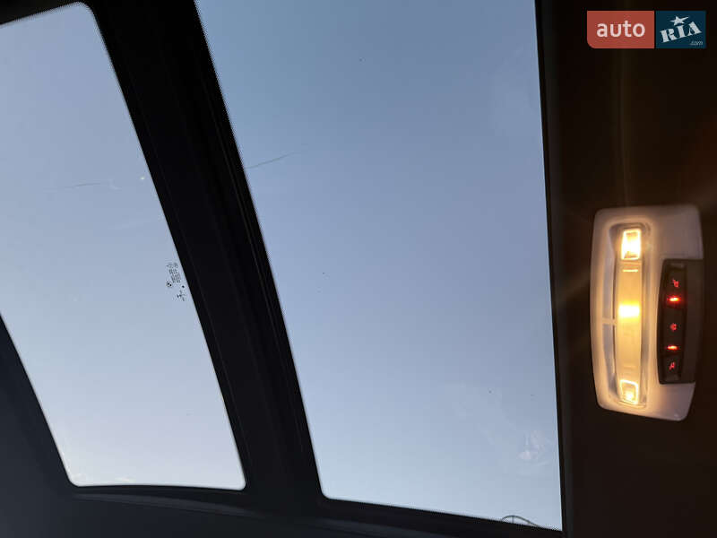 Седан BMW 3 Series 2014 в Києві