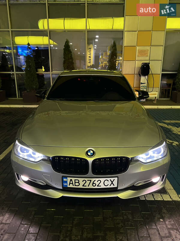 Седан BMW 3 Series 2012 в Києві